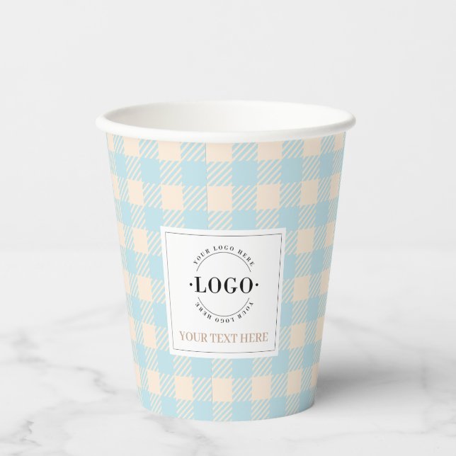 Pastellfarben Blassblauer Gingham kariertes Party Pappbecher (Vorderseite)