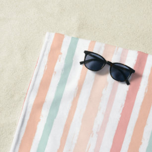 Pastellfarben Pink Peach Streifen Mit Monogramm Strandtuch