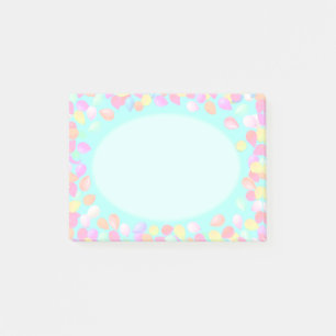 Pastellfarbene mehrfarbige Luftballons auf Hellbla Post-it Klebezettel