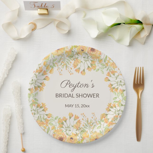 Pastellgelbe Aquarellfarben Blume Brautparty Pap Pappteller (Hochzeit)