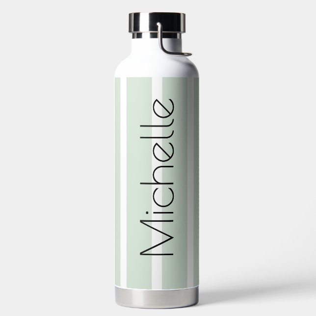 Pastellgrüne Streifen mit Namen Trinkflasche (links)
