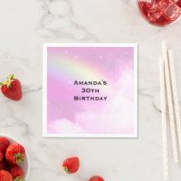 Pastellrosa Himmel mit gelbem Regenbogen Geburtsta