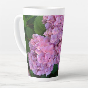 Pastellrosa Hortensia Hydrangea Blume Milchtasse