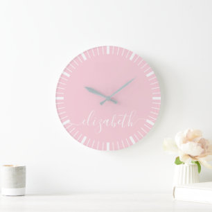 Pastellrosa mit weißer Skriptsignatur - minimal Große Wanduhr