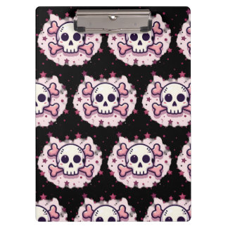 Pastellrosa Totenkopf und Kreuzknochen Klemmbrett