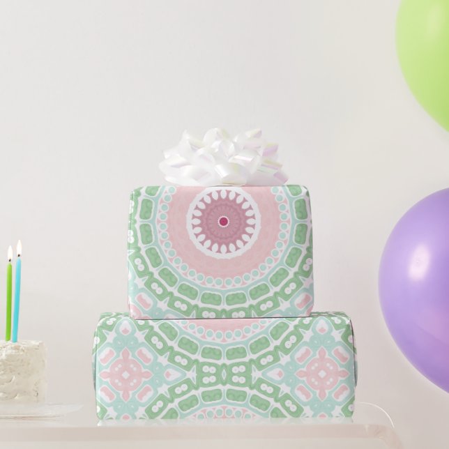 Pastellrosa und grünes Mandala Geschenkpapier (Partygeschenke)