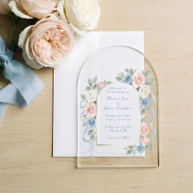 Pastellrosa, weiße und blaue Rosen und Bogen mit B