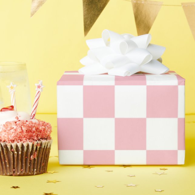 Pastellrosa, weißes Karo Prüfpappmuster Geschenkpapier (Geburtstagsparty)