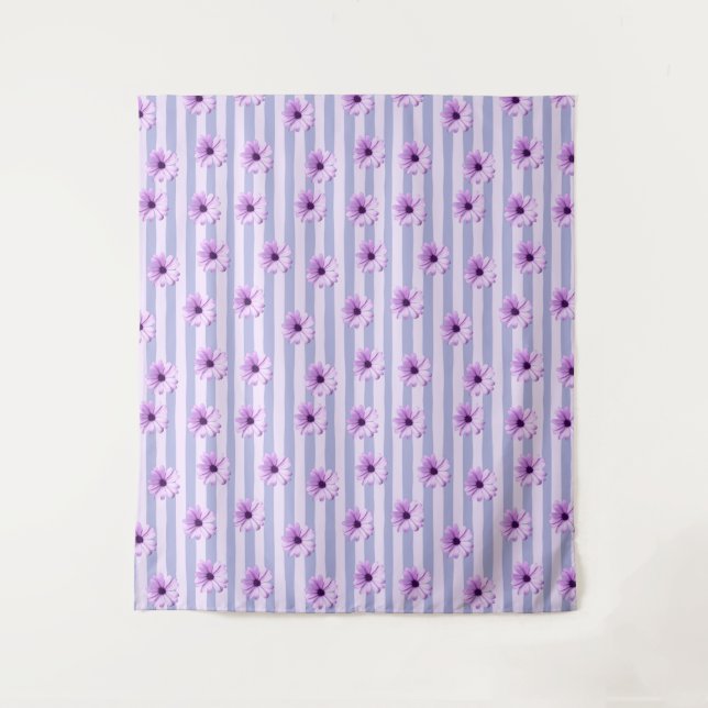 Pastellstreifen-Muster mit Daisis Wandteppich (Vorderseite)