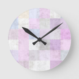 Pastellweiche texturierte spielerische Karos Runde Wanduhr