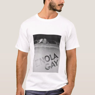 Pat auf dem Enola Homosexuellen T-Shirt