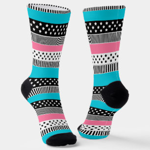 Patchwork aus mehrfarbigen Streifen aus Stoff i Socken