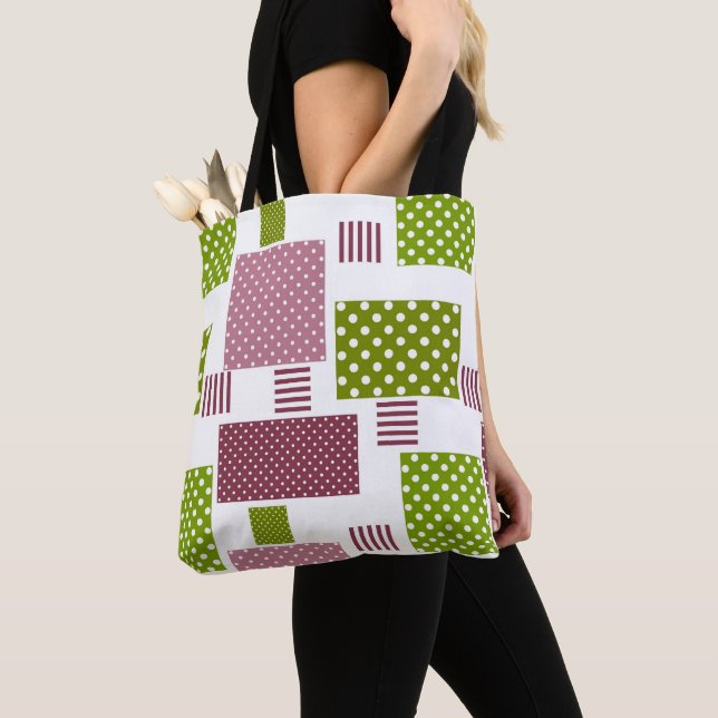Patchwork Brauner Polka-Punkte Weiße Rückseite (Von Nahem)