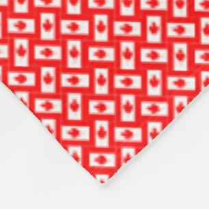 Patchwork Canada Flag Pattern Fleecedecke