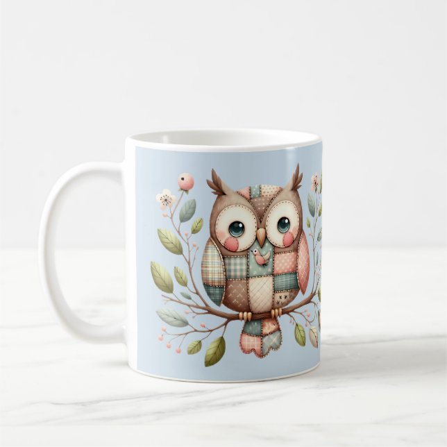 Patchwork-Eule im märchenhaften Wald Kaffeetasse (Links)