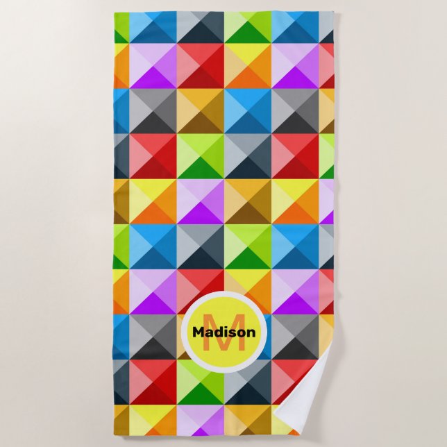 Patchwork Farbiges geometrisches Monogramm Strandtuch (Vorderseite)