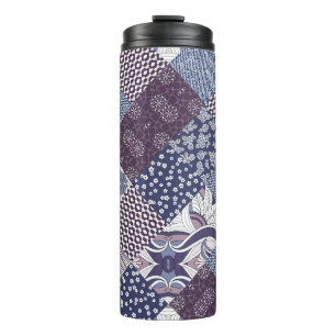 Patchwork-Kritzelei: Nahtloses Vintage-Boho-Muster Thermosbecher