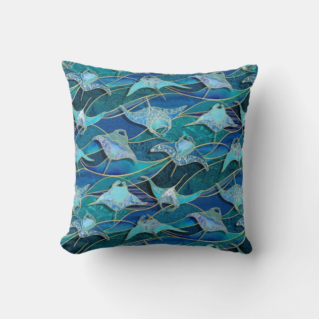 Patchwork Manta Rays in Sapphire Türkise Blue Kissen (Vorderseite)