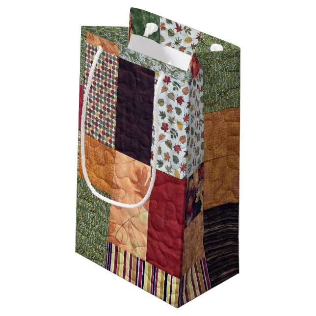 Patchwork Quilt Kleine Geschenktüte (Rückseite Schrägansicht)