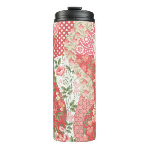 Patchwork-Rose: nahtloses Musterdesign. Thermosbecher
