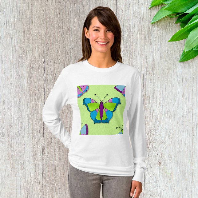 Patchwork-Schmetterlingsmuster auf Grün T-Shirt (Von Creator hochgeladen)