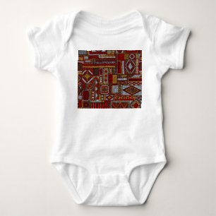 Patchwork-Stil bestickter ethnischer Druck Baby Strampler