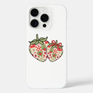 Patchwork Strawberry Hearts Niedlich Coquette Art iPhone 16 Pro Hülle