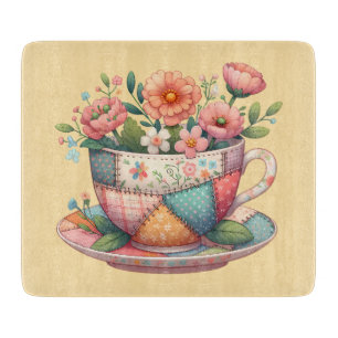 Patchwork-Teacup mit Whimsical-Blume Schneidebrett