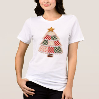 Patchwork-Weihnachtsbaum im Vintage-Bauernhaus-Sti Tri-Blend Shirt