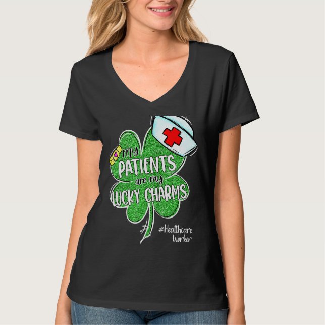 Patienten sind glückliche Charms Healthcare Worker T-Shirt (Vorderseite)