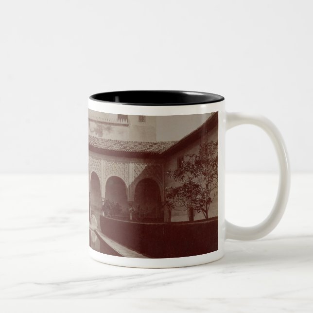 Patio de Los Arrayanes, Alhambra, c.1875-80 (Sepia Zweifarbige Tasse (Rechts)
