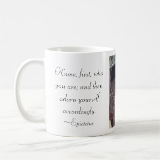 Patrick kleidete oben an tasse