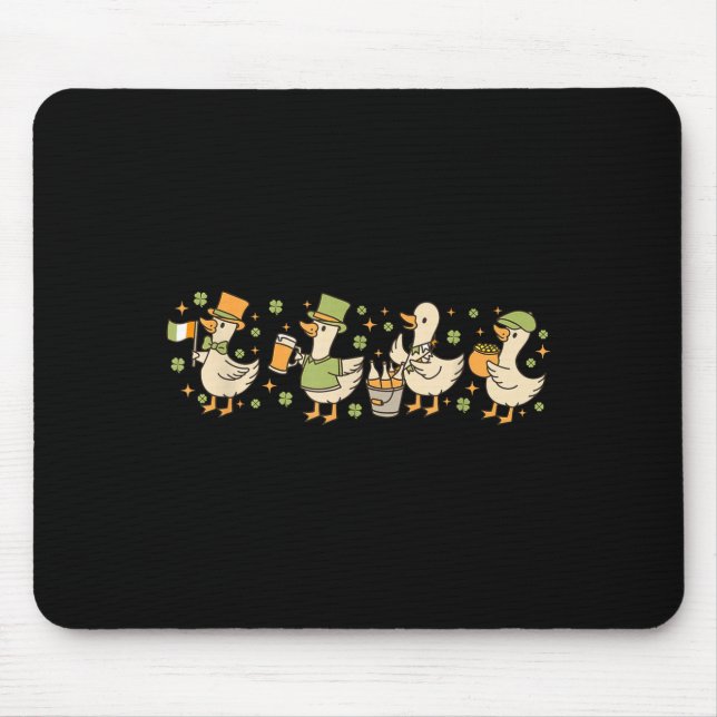 Patricks Tag, lustige Gans, Kleeblatt, Bier-Gesche Mousepad (Vorne)