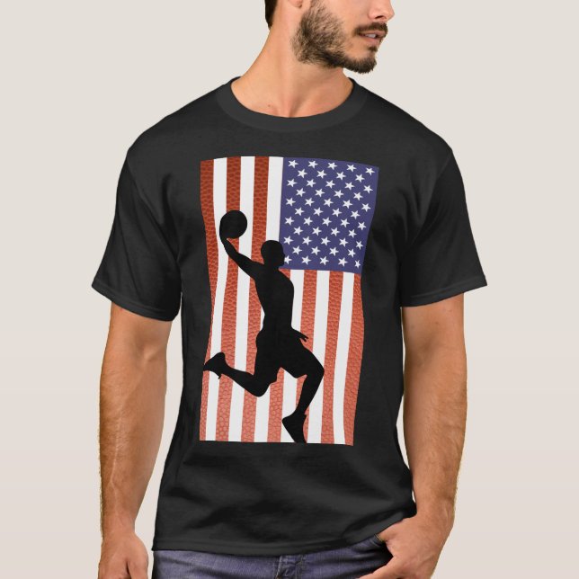 Patriotic American Flag Basketball Dunk Design T-Shirt (Vorderseite)