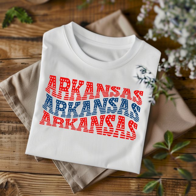 Patriotic Arkansas Red and Blue Boho T - Shirt (Von Creator hochgeladen)
