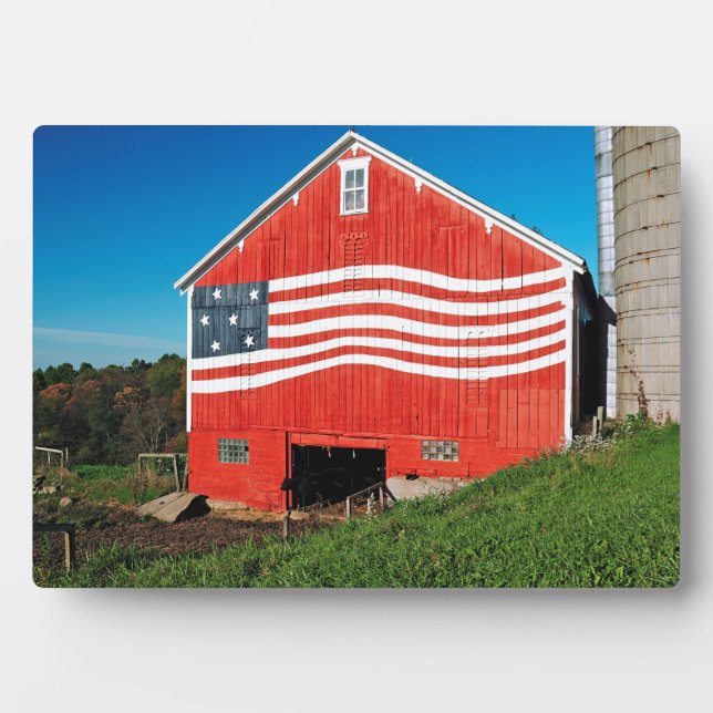 Patriotic Barn Fotoplatte (Vorderseite)