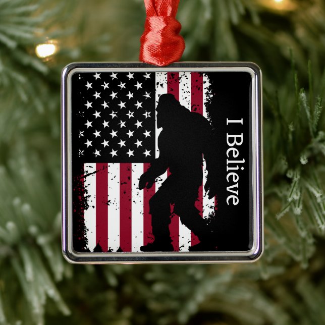 Patriotic Bigfoot  Ornament Aus Metall (Baum)