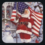 Patriotic Christmas Santa Holding American Flag Quadratischer Aufkleber<br><div class="desc">Patriotische Weihnachtsfeier mit amerikanischer Fahne Weihnachtssticker.</div>