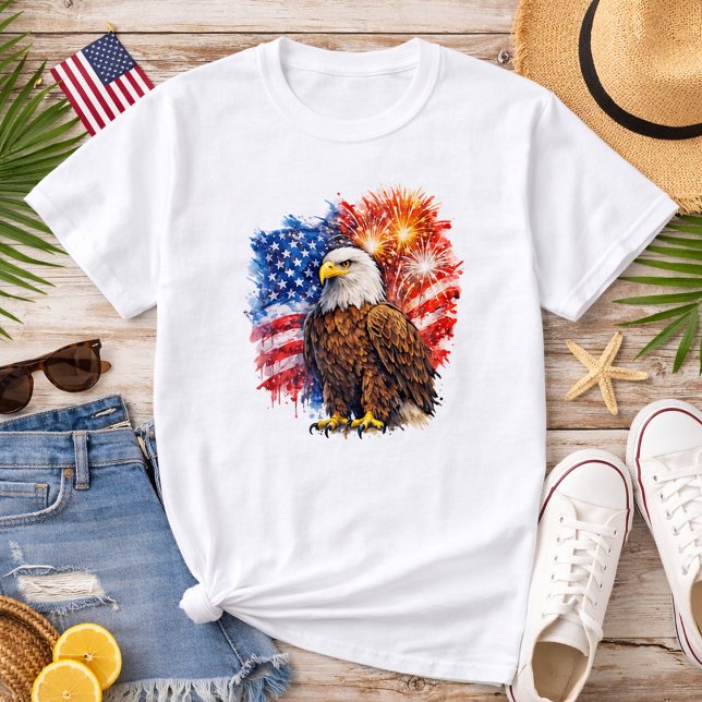 Patriotic Eagle Fireworks  T-Shirt (Von Creator hochgeladen)