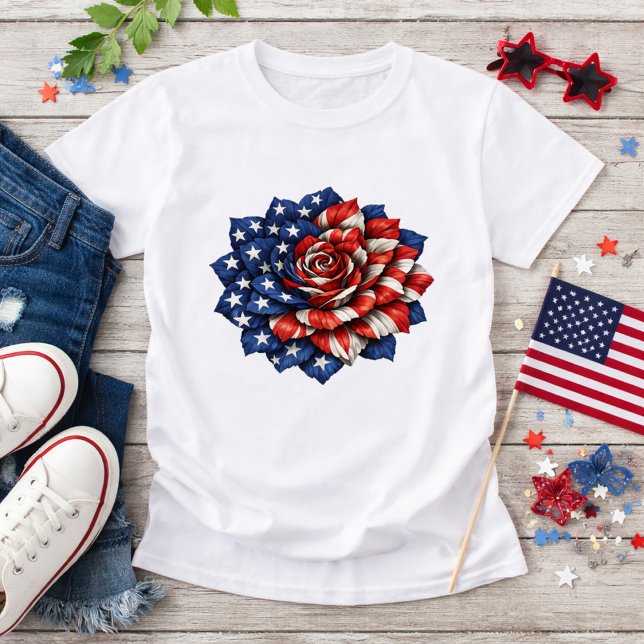 Patriotic Flag Floral Illustration T-Shirt (Von Creator hochgeladen)