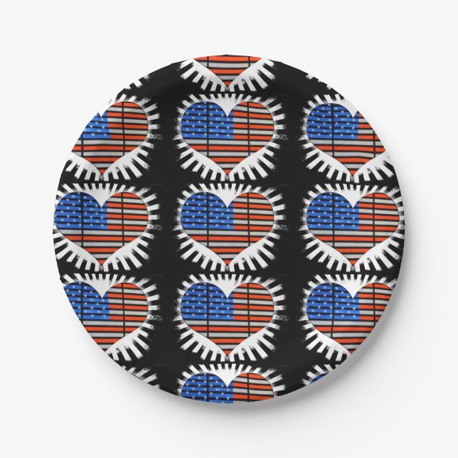 Patriotic Heart American Flag Pappteller (Vorderseite)