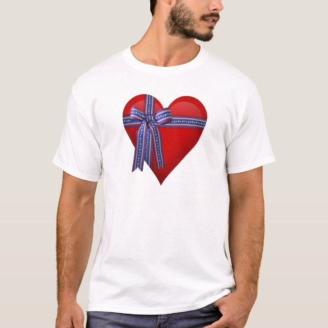 Patriotic Heart Grafik T-Shirt (Vorderseite)