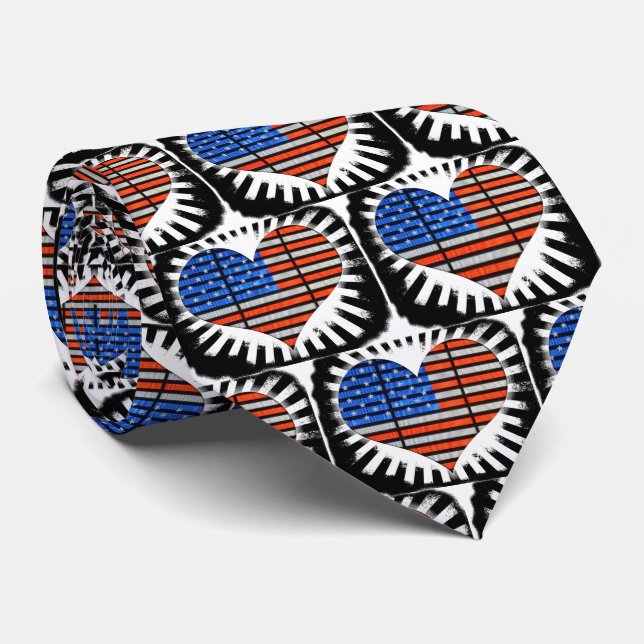 Patriotic Heart Shaped American Flag Krawatte (Gerollt)