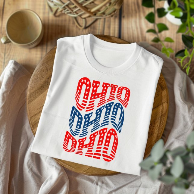 Patriotic Ohio Red and Blue Boho T - Shirt (Von Creator hochgeladen)
