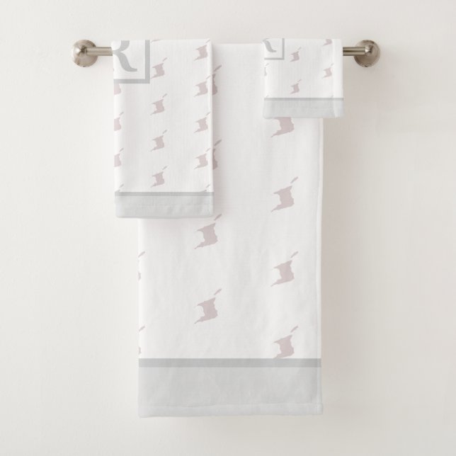Patriotic Pattern with Monogram on WHITE and GREY Badhandtuch Set (Insitu)