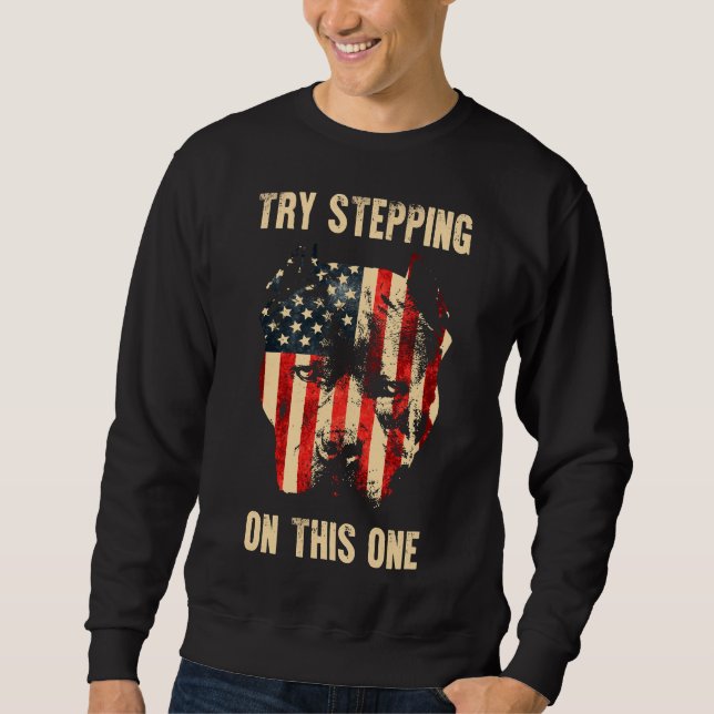 Patriotic Pitbull Sweatshirt (Vorderseite)