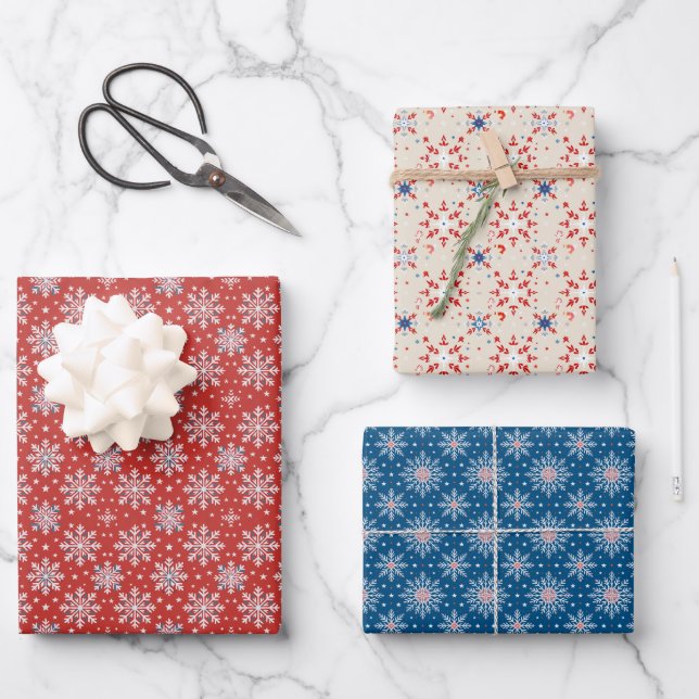 Patriotic Red White Blue Christmas Snowflake Wrap Geschenkpapier Set (Vorderseite)
