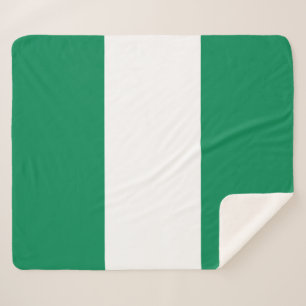 Patriotic Sherpa Blanket mit nigerianischer Flagge Sherpadecke