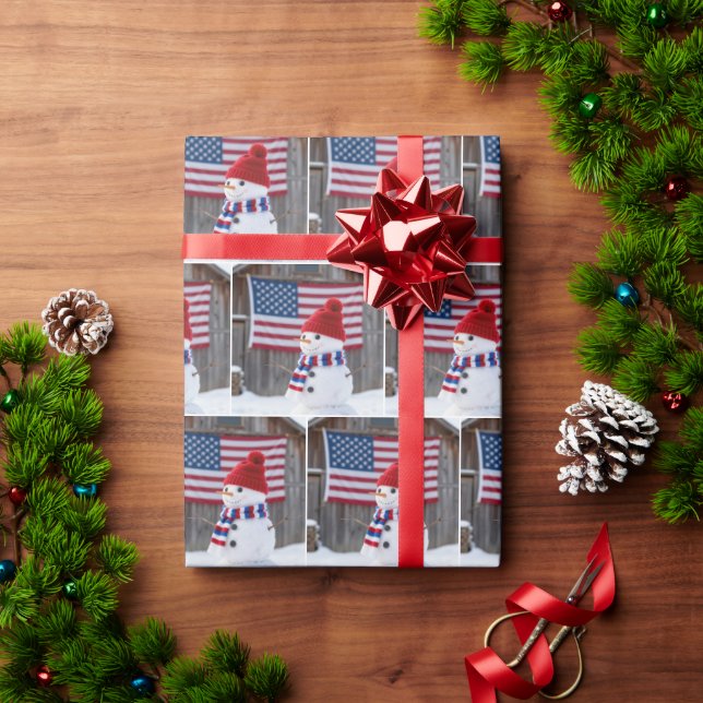 Patriotic Snowman With American Flag Geschenkpapier (Feiertagsgeschenk)