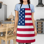 Patriotic USA American Flag Stars Stripes GRILLEN Schürze<br><div class="desc">Zeigen Sie Ihren amerikanischen Stolz oder geben Sie ein besonderes Geschenk mit dieser US-amerikanischen Flag Schürze in einem modernen rot-weiß-blau-Design. Diese USA Fahne Grillen Schürze Design mit US Flagge in rot und blau ist perfekt für amerikanische Unabhängigkeitstag Grillen Partys, Gedächtnistag Party, Familie Wiedersehen, militärische Abschluss oder Altersvorsorge Geschenke und patriotische...</div>